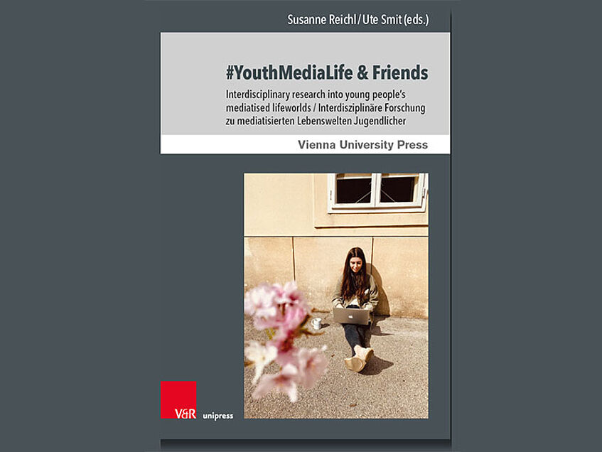 Book-Flyer: #YouthMediaLife & Friends